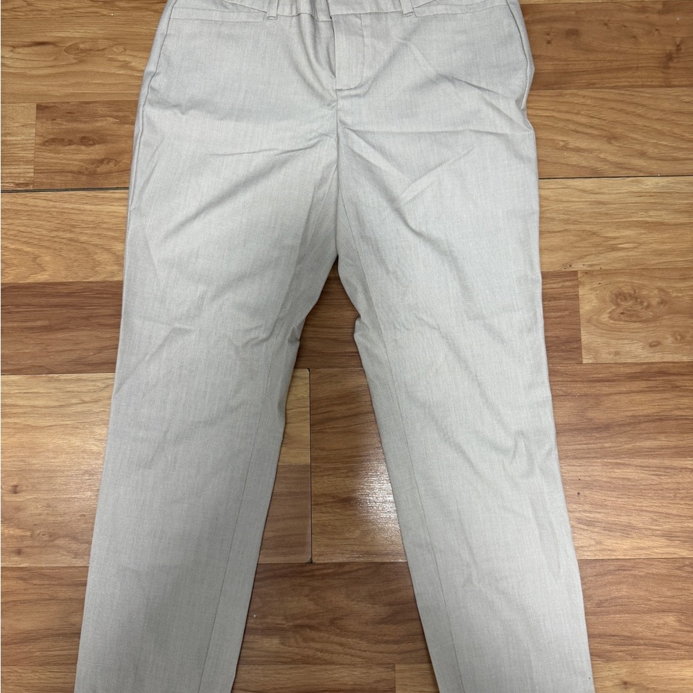 Calvin Klein Women's Skinny Dress Pants in Light Gray